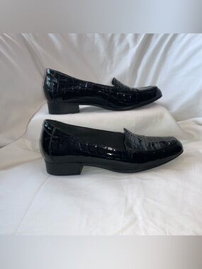 CLARKS COLLECTION Shoes, Sz 8, NEW